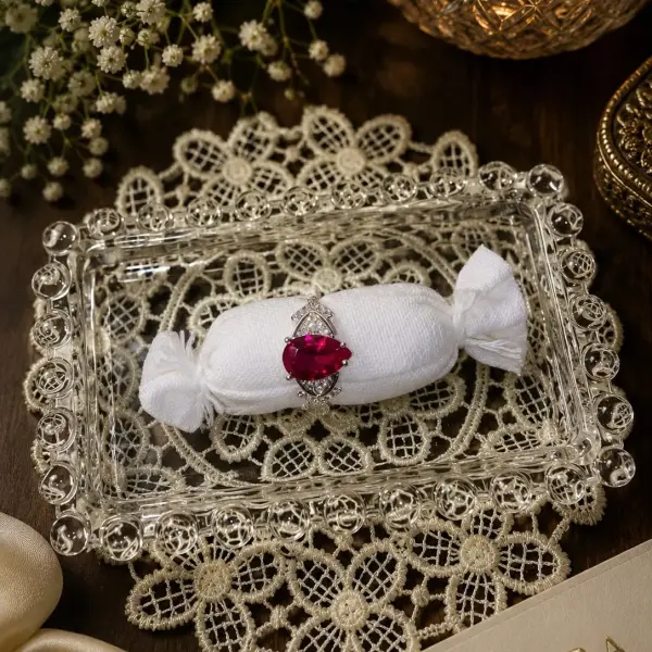 EVARA RUBIS NOCTURNE RING